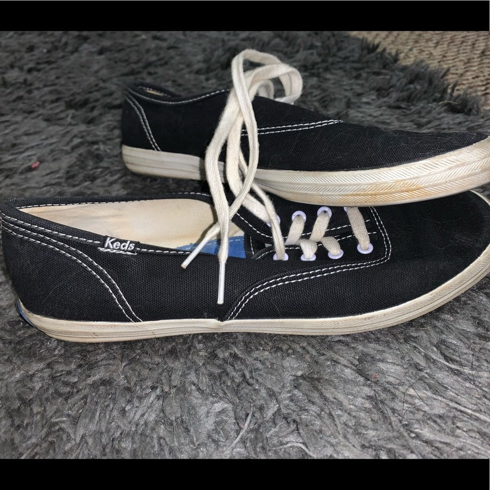 Black Keds